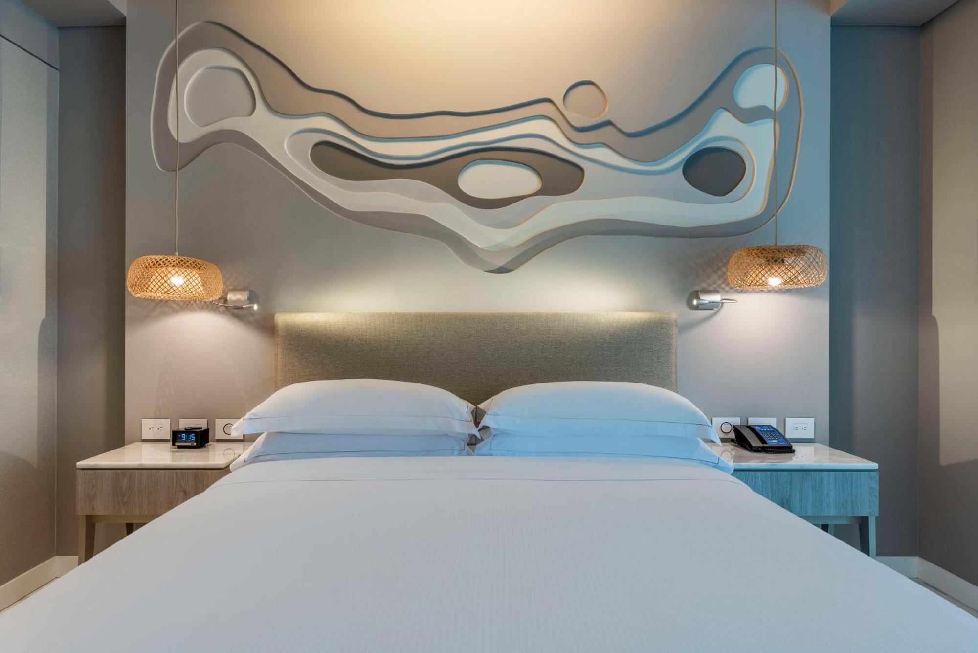 Hilton Hotel 4*